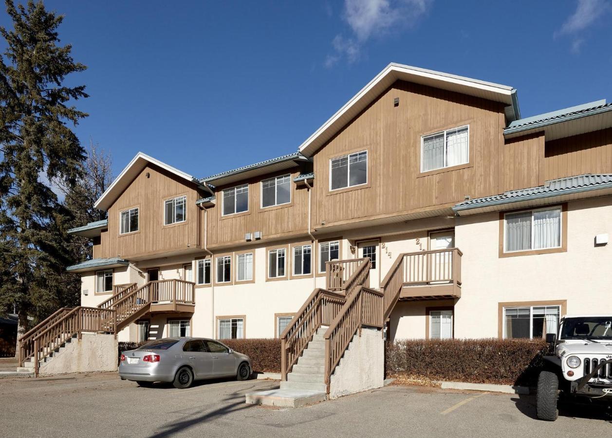 Mountain Gate - Pet Friendly 2Br W Mountain Views And Open Hot Tub Canmore Exterior foto